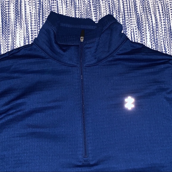 NWT Izod Perform X Quarter Zip Pullover - Picture 4 of 6